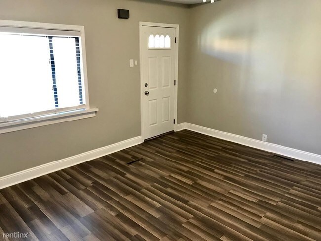 Building Photo - 2 br, 1.5 bath Apartment - 538 Aspen St