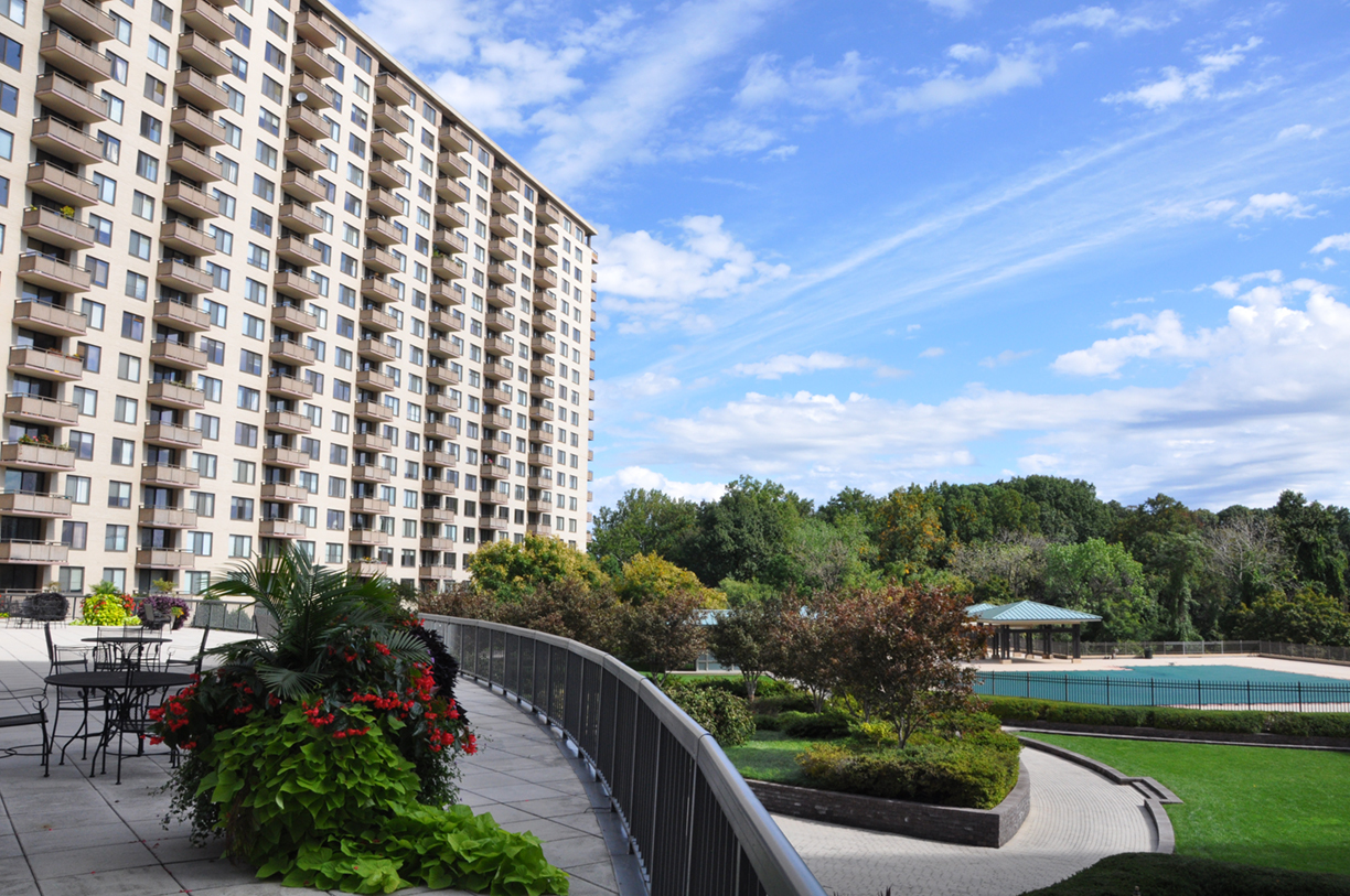 Fuera de la terraza - 5225 Pooks Hill Rd
