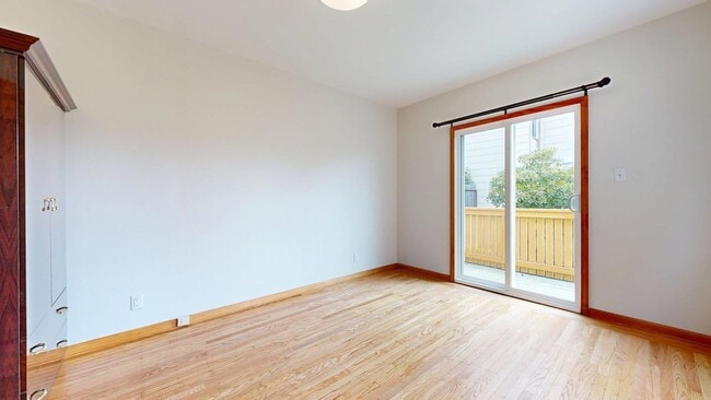 Foto del edificio - 806 34th Ave