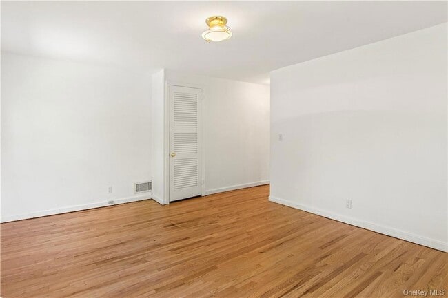 Building Photo - 372 Heathcote Rd