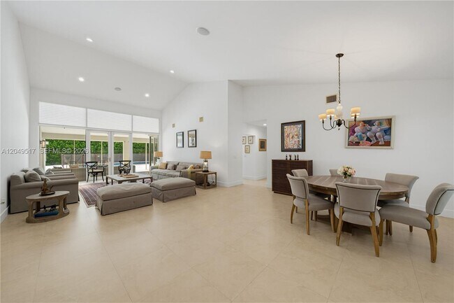 Foto del edificio - 14601 Pompano Dr