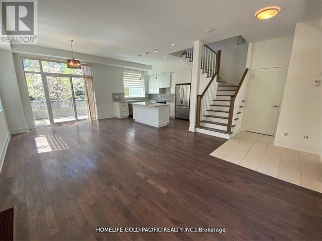 Building Photo - 60 Forest Manor Rd
