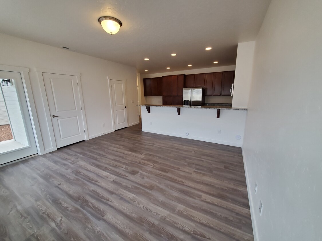 5511 E Bollo St, Nampa, ID 83687 Townhome Rentals in Nampa ID