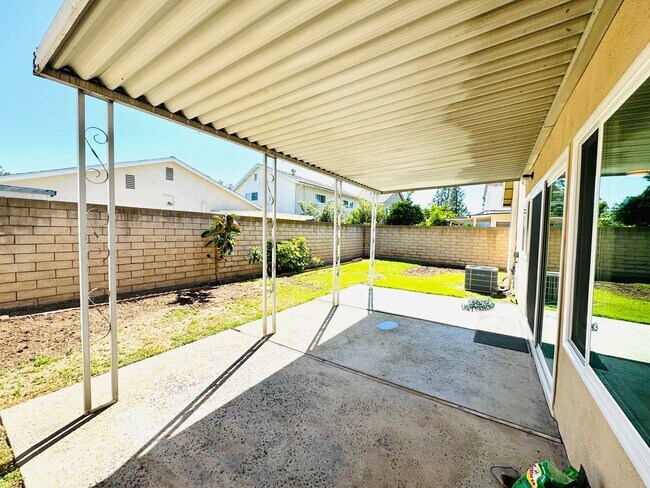 Foto del edificio - Cerritos, home