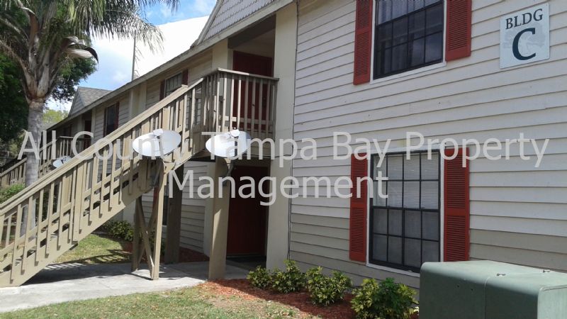 Foto principal - 305 W Grant St