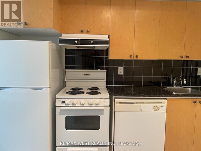 Photo du bâtiment - 219 Fort York Blvd