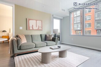 Building Photo - 1122 N Hudson St