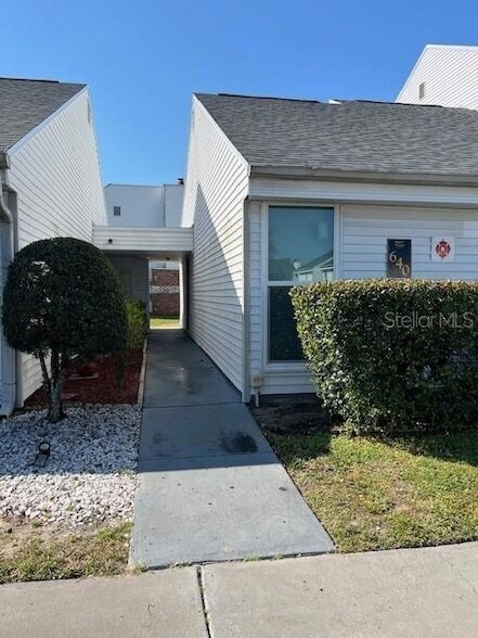 Building Photo - 640 Haven Pl