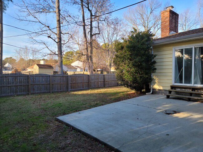 Foto del edificio - Charming Rancher in Fox Hill – Pet Friendly!