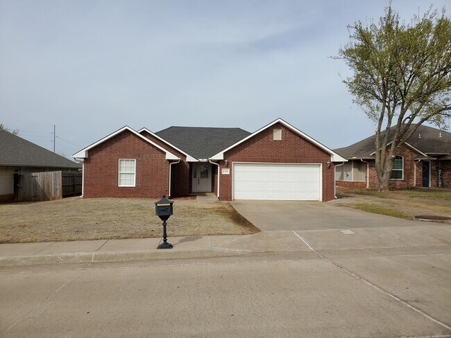 Foto del edificio - 2306 N Benjamin St