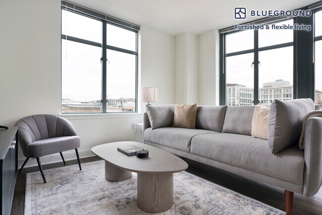 Building Photo - 444 8th St NW