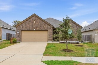 Building Photo - 8005 Crystalbrook W