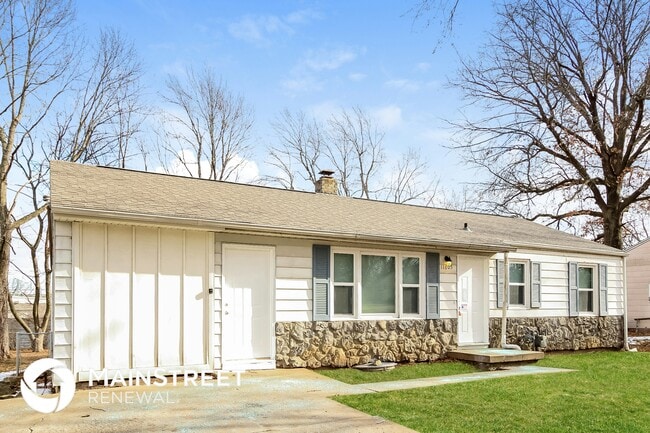 Building Photo - 11805 E Lawndale Ave