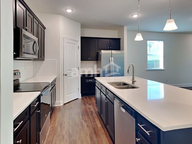 Building Photo - 709 Alcovy Ml Pk