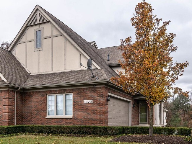 Building Photo - 1176 Alissa Marie Dr