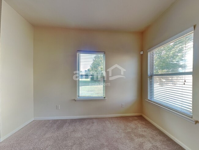 Building Photo - 1302 Lock Heath Trail SE