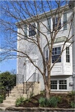 Building Photo - 13998 New Braddock Rd