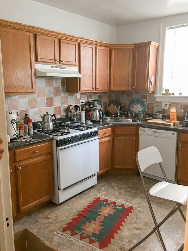 Photo - 2200-10 Sherman Ave. Apartments