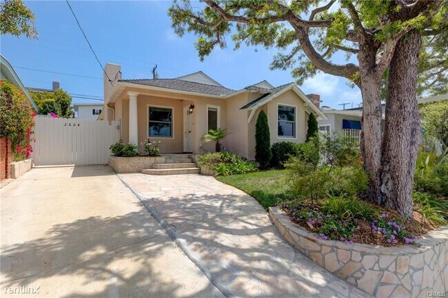 Building Photo - 2 br, 2 bath House - 2604 Elm Ave