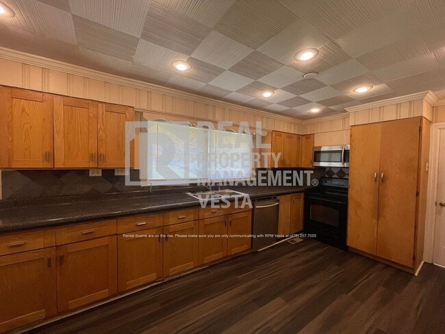 Building Photo - 431 Overlook Rd
