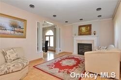 Building Photo - 528 Waukena Ave