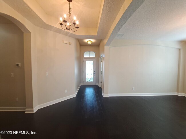 Building Photo - 938 Brook Hollow Ct