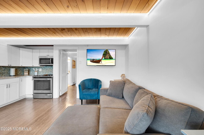 Foto del edificio - 1681 NJ-35