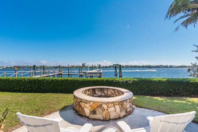 Foto del edificio - 3322 N Flagler Drive