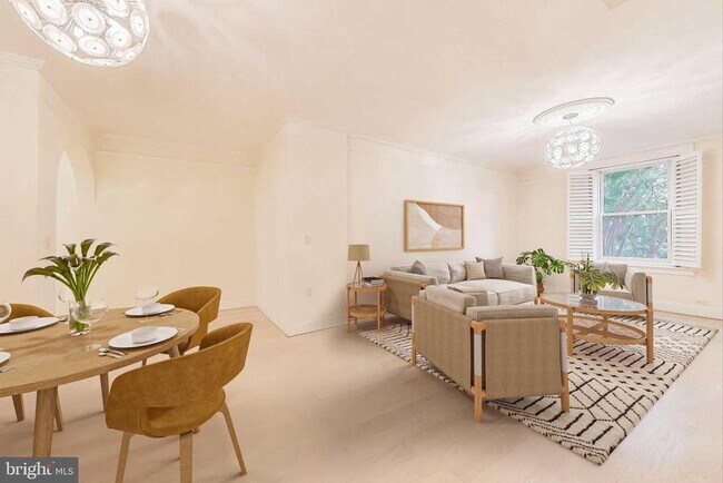 Foto del edificio - 2022 Columbia Rd NW