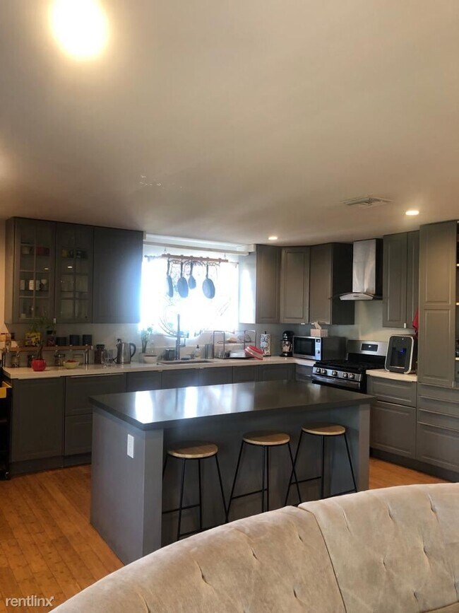 Foto del edificio - 4 br, 4 bath House - 23539 Styles St