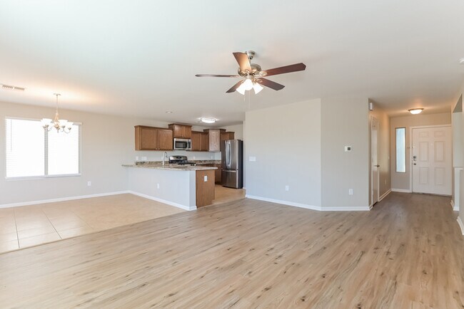 Foto del edificio - 8263 W Melanitta Dr