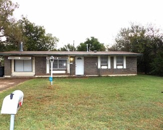 Building Photo - 2305 NW 32nd St