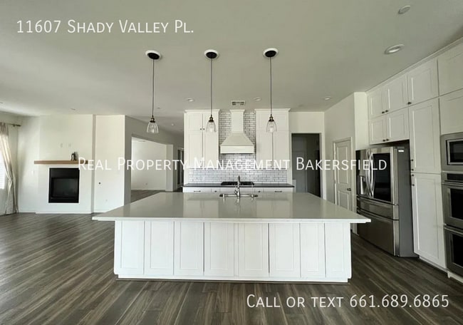 Building Photo - 11607 Shady Valley Pl