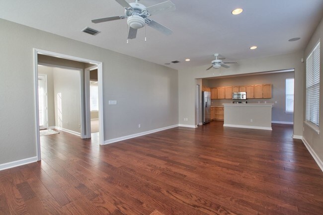 Foto del edificio - 2106 Merrifield Ln