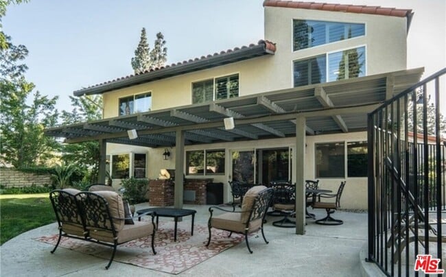 Foto del edificio - 11040 Salt Lake Ave