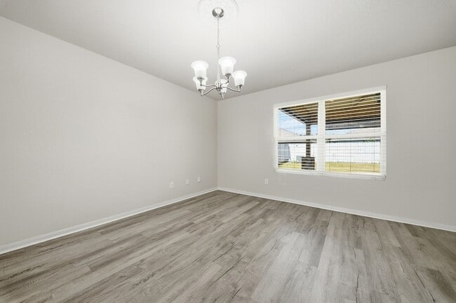 Building Photo - 1031 Carolina Wren Cir