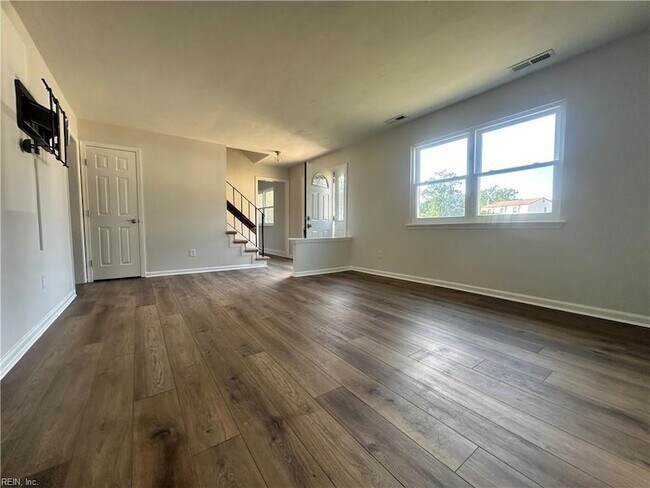 Building Photo - 5205 Blue Knob Ct