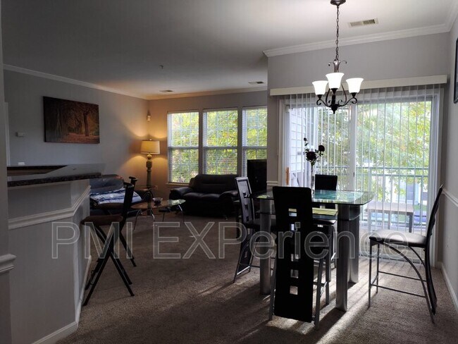 Foto del edificio - 15612 Everglade Ln