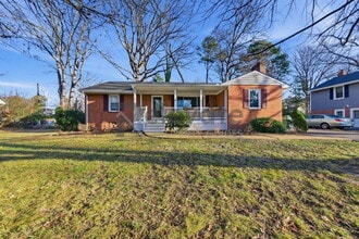 Building Photo - 8410 Yolanda Rd