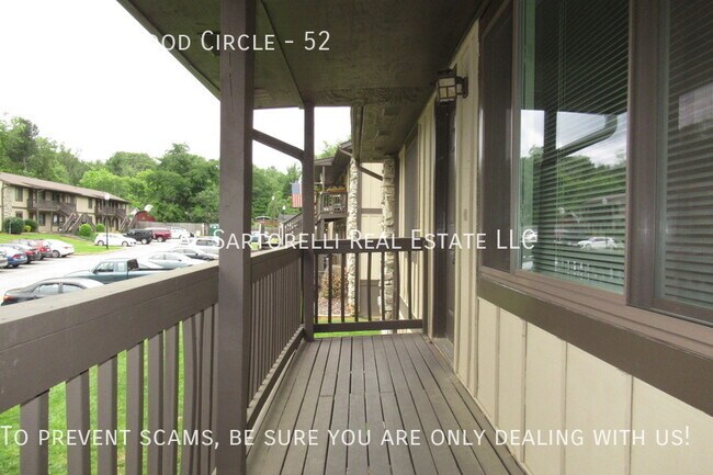Foto del edificio - Pet Friendly Condo close to town and ready...