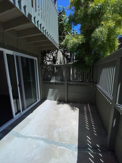 Foto del edificio - 740 Crocker Ave