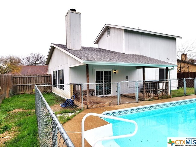 Foto del edificio - 3901 Pickwick Ln