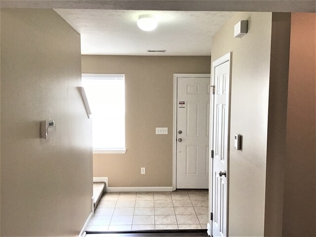 Building Photo - 5579 Shetland Court