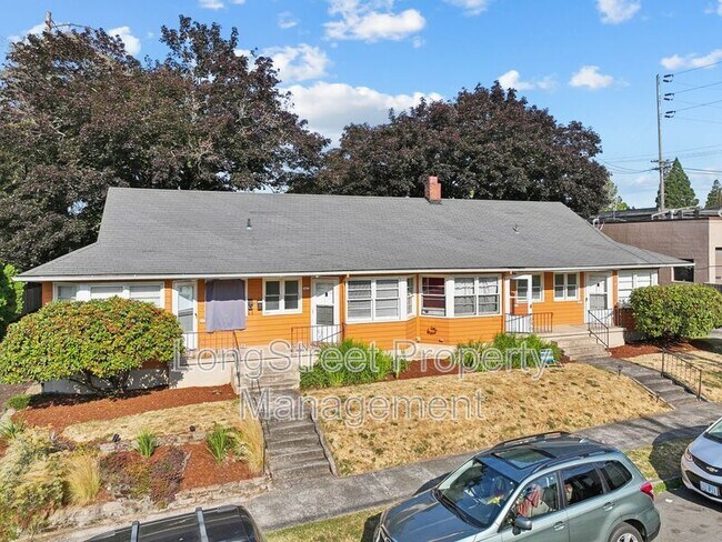 Foto del edificio - 2423 SE 60th Ave