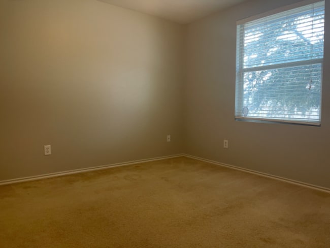 Building Photo - 12970 Vassar Dr