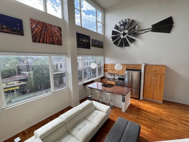 Foto del edificio - 2525 15th St