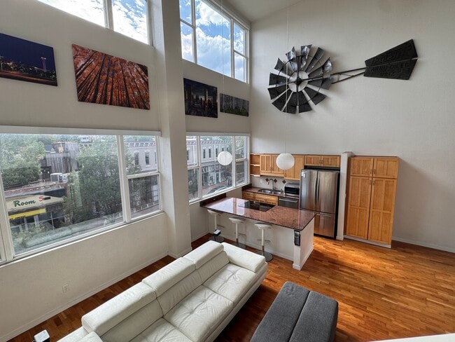 Building Photo - 2525 15th St