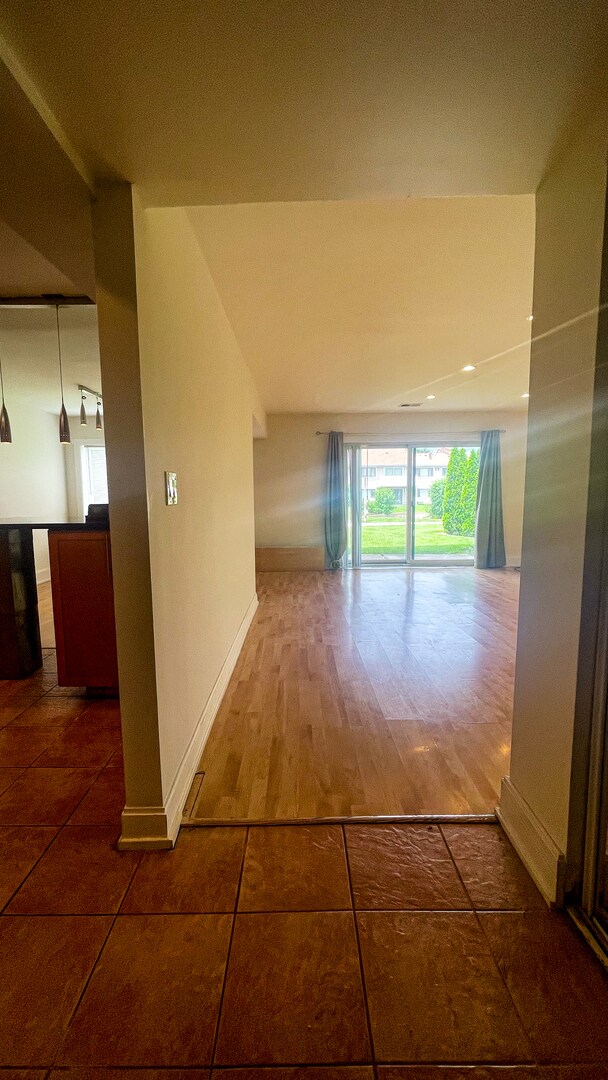 Foto del edificio - 4000 Bayside Dr