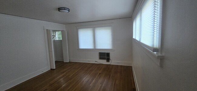 Dormitorio principal - 4310 Clarissa Ave