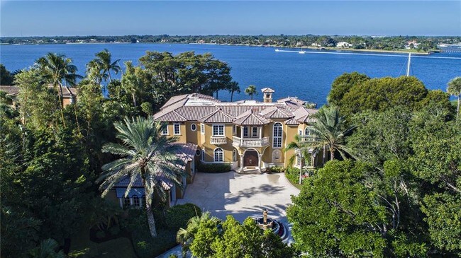 Foto del edificio - 173 S River Rd